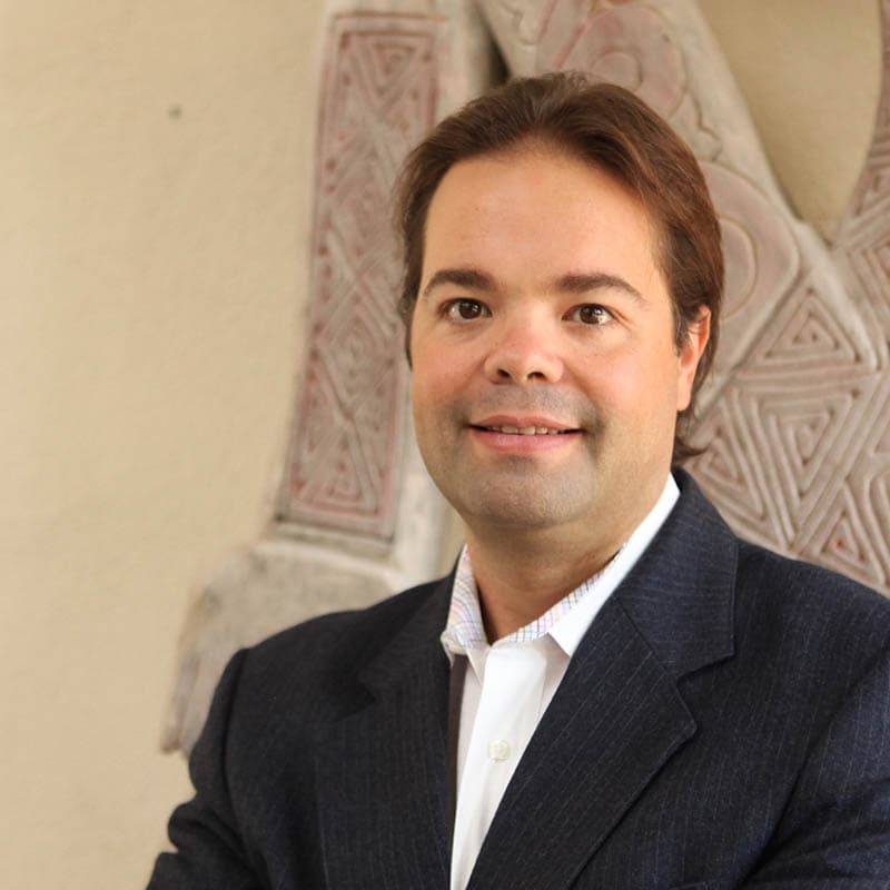 Carlos Bustamante Carlos Bustamante